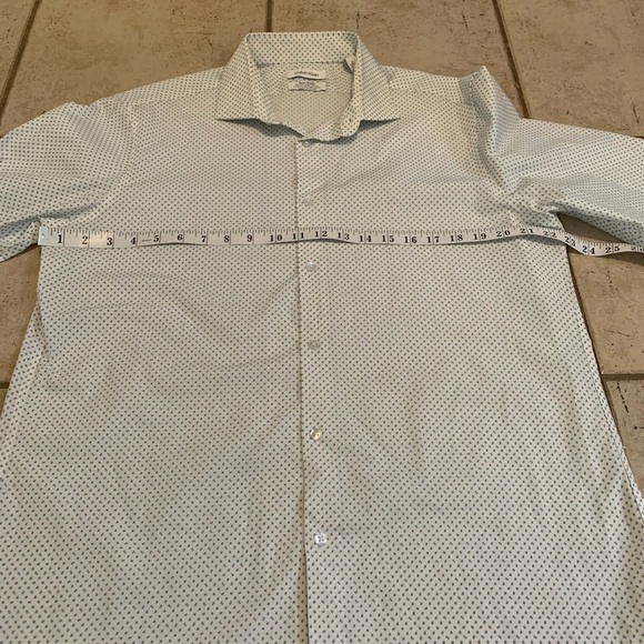 Calvin Klein Men's Stain Shield Slim Fit White with Teal/Grey Micro Dot - XL - Picture 5 of 6
